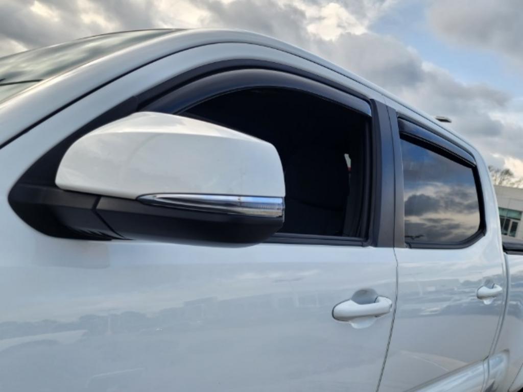 2018 Toyota Tacoma - $32,500