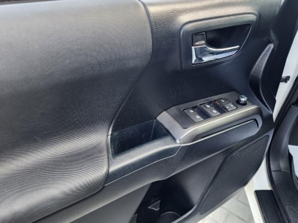 2018 Toyota Tacoma - $32,500