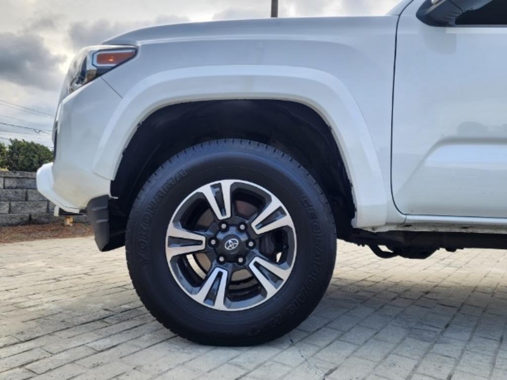 2018 Toyota Tacoma - $32,500