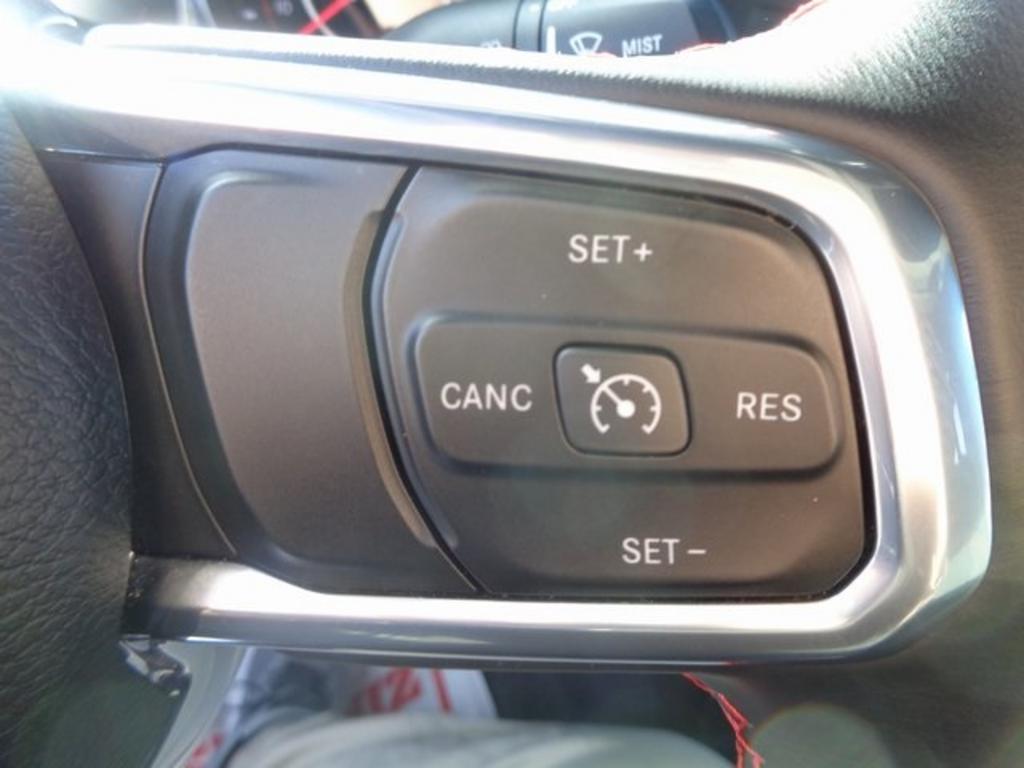 2014 Jeep Cherokee - $15,000