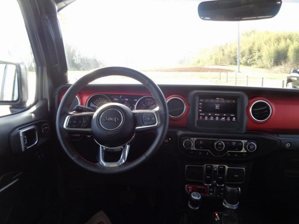 2014 Jeep Cherokee - $15,000