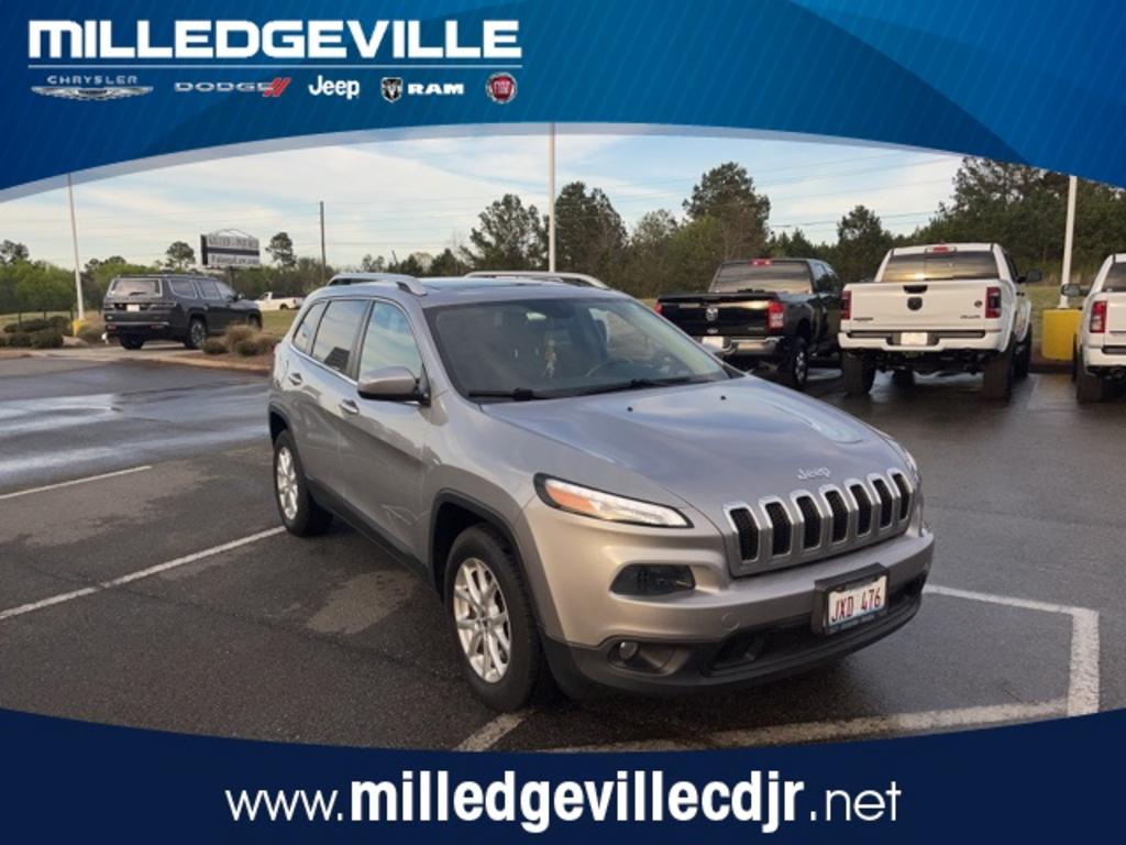 2014 Jeep Cherokee - $15,000