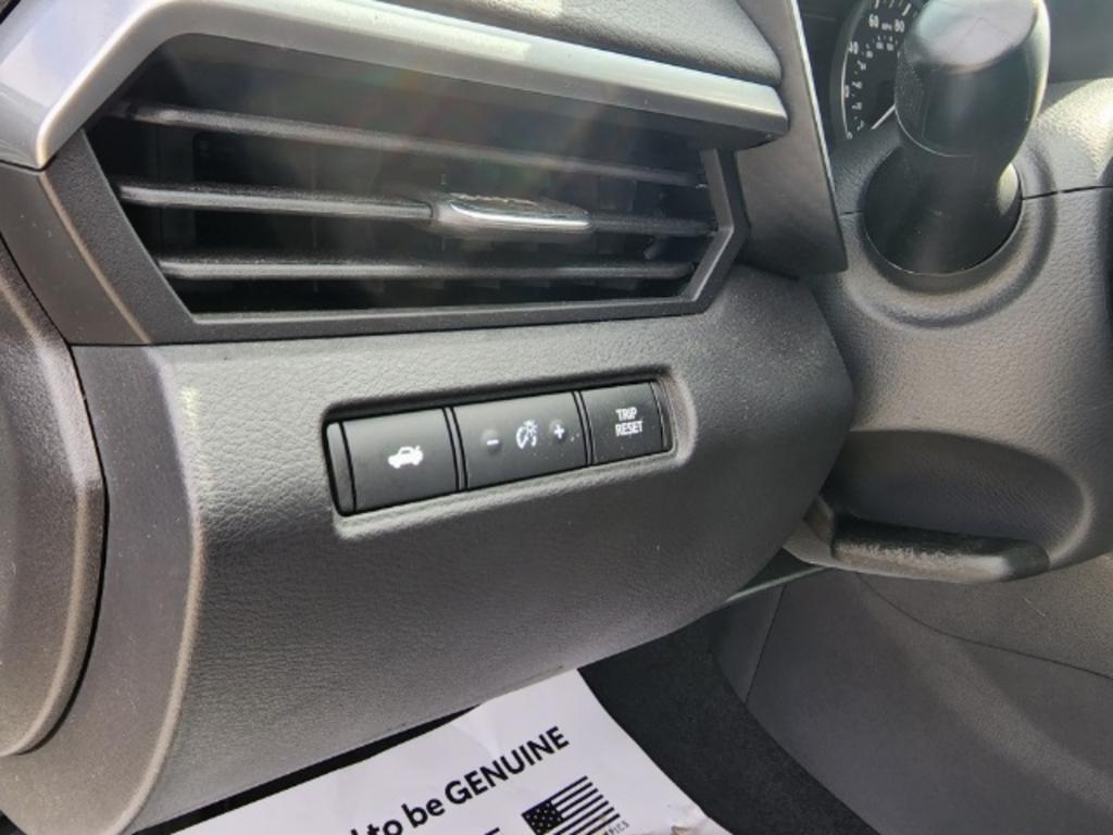 2022 Nissan Altima - $25,000