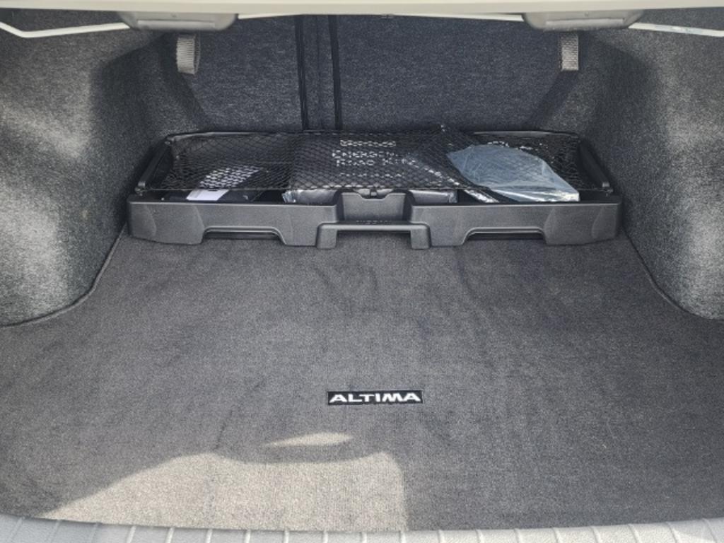 2022 Nissan Altima - $25,000