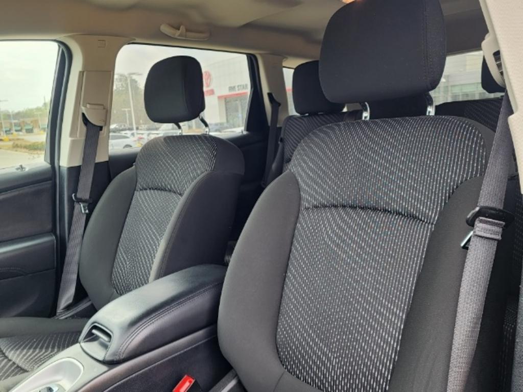 2020 Dodge Journey - $22,500