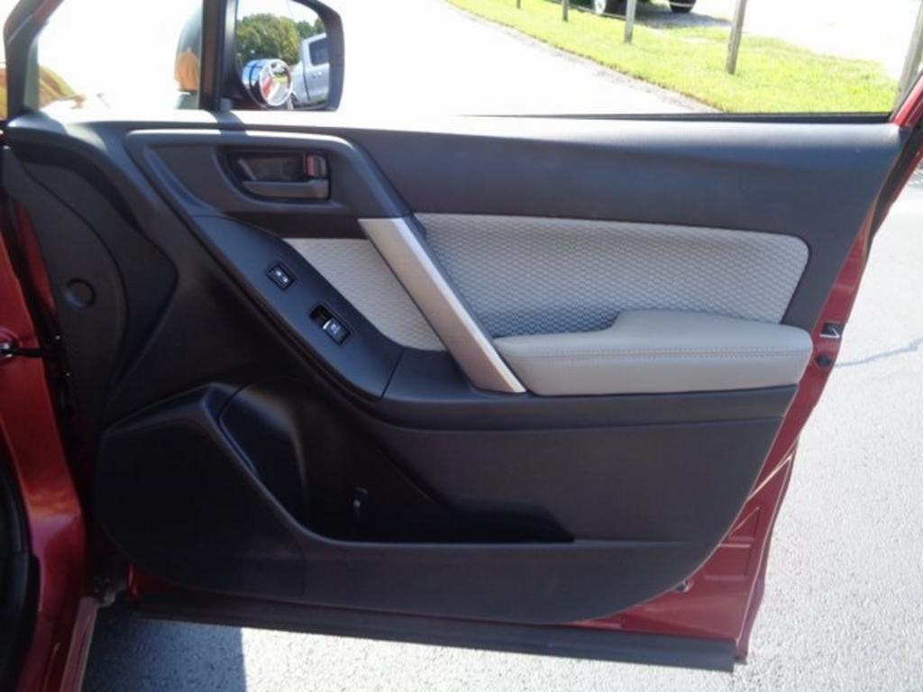 2019 Ford Mustang - $23,100
