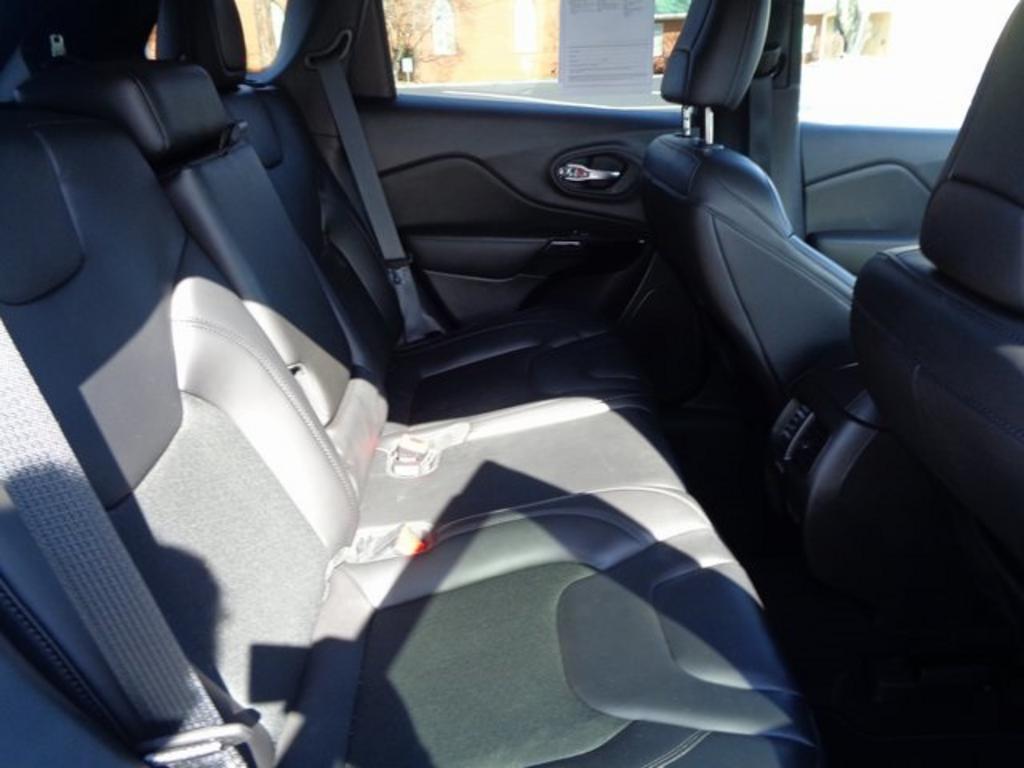 2021 Jeep Cherokee - $24,000