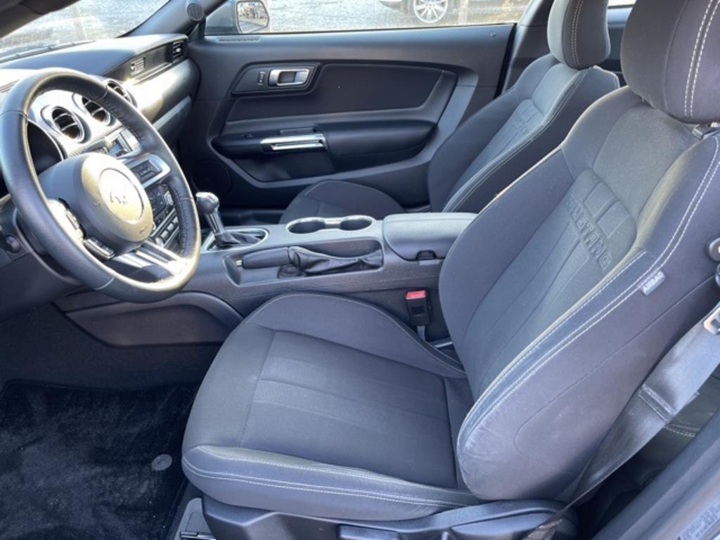 2020 Ford Mustang - $26,500