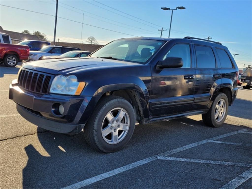 2006 Jeep Cherokee - $5,000