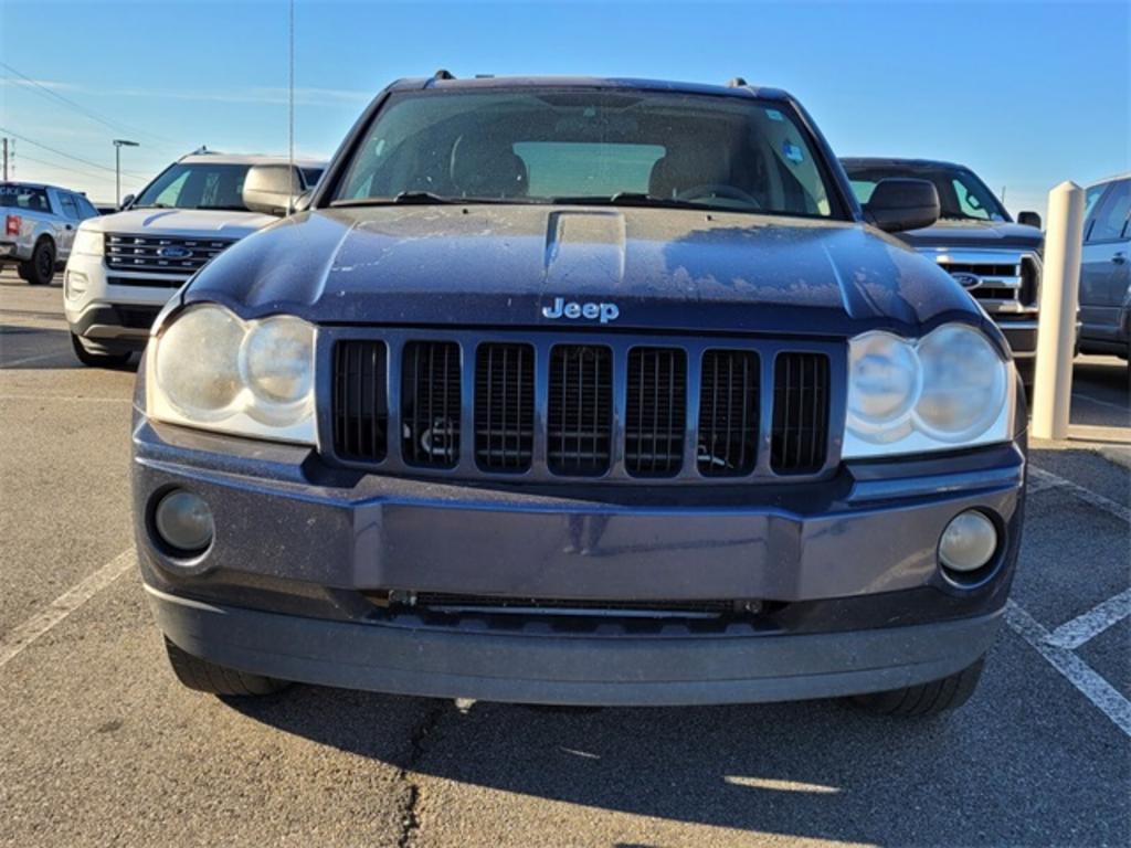 2006 Jeep Cherokee - $5,000