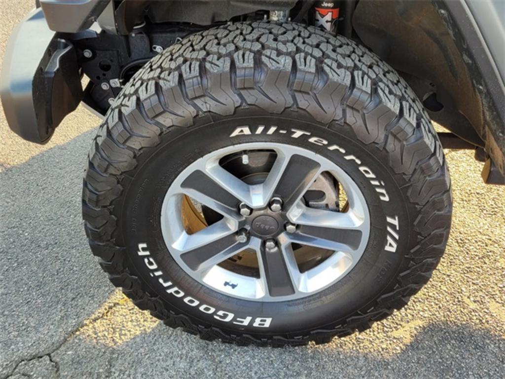 2021 Jeep Gladiator - $48,000