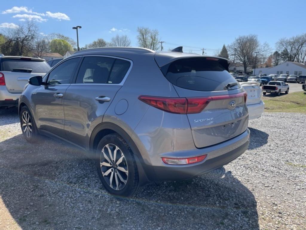 2017 Kia Sportage - $17,000
