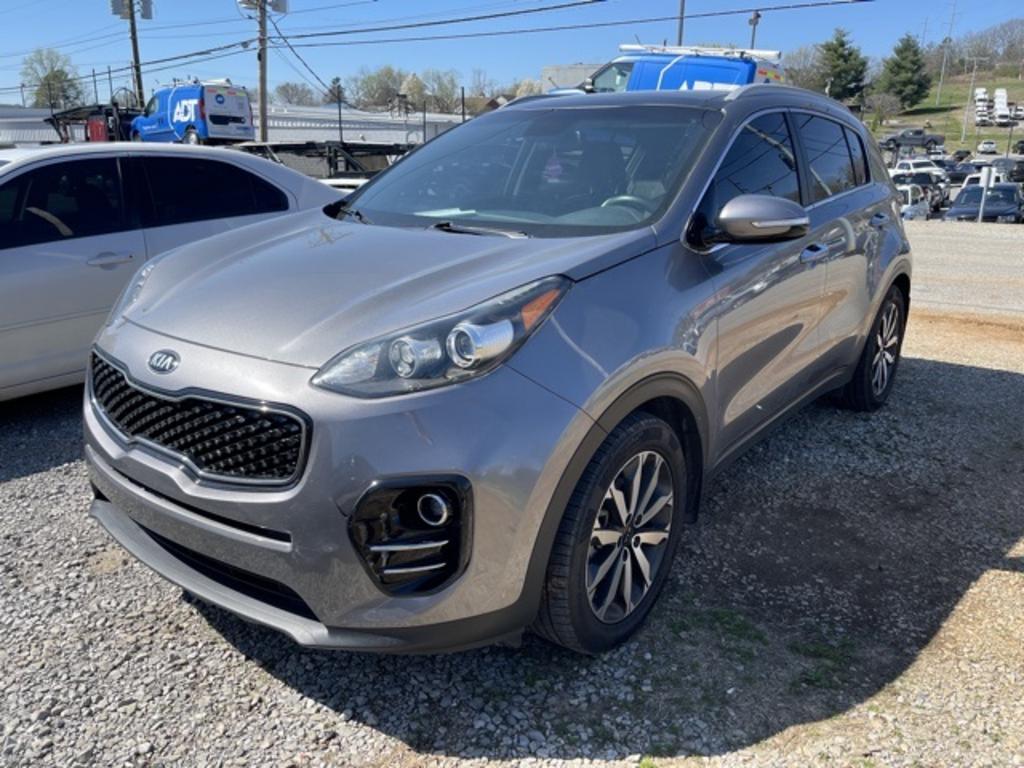 2017 Kia Sportage - $17,000