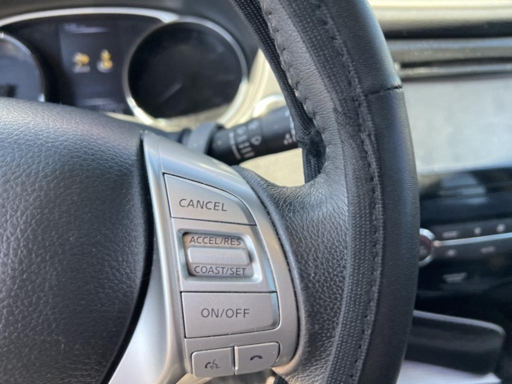 2016 Nissan Rogue - $18,500