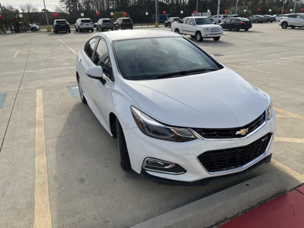 2018 Chevrolet Cruze - $14,000