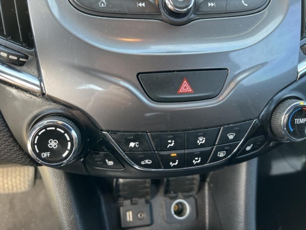 2018 Chevrolet Cruze - $14,000