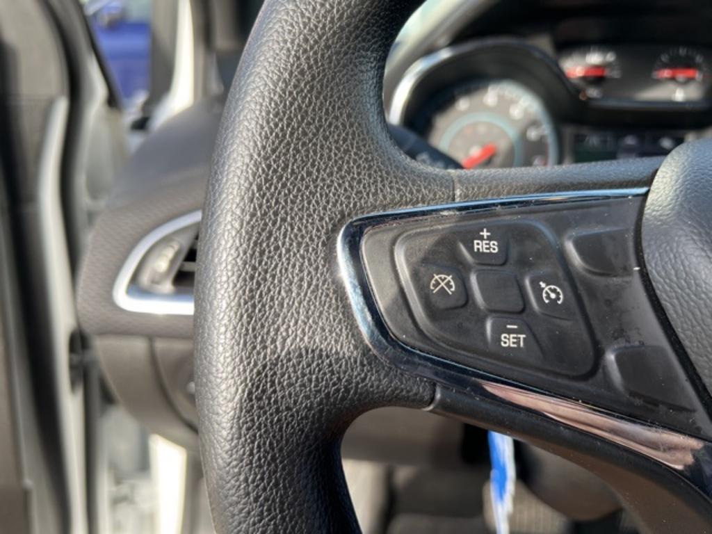 2018 Chevrolet Cruze - $14,000