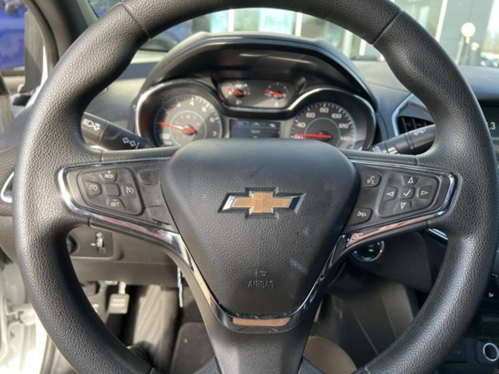 2018 Chevrolet Cruze - $14,000