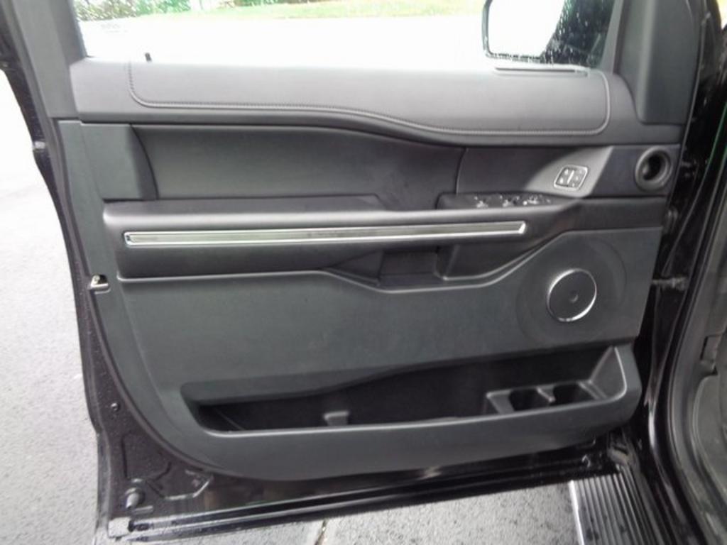 2020 Ford Expedition - $46,000