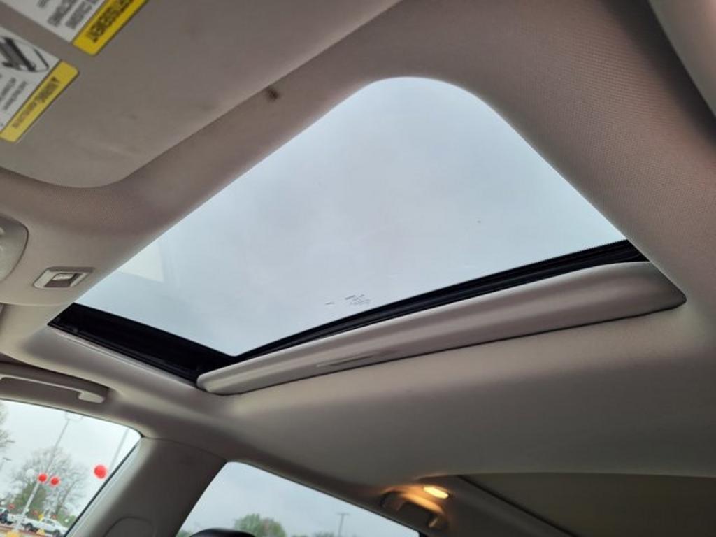 2019 Nissan Pathfinder - $25,500