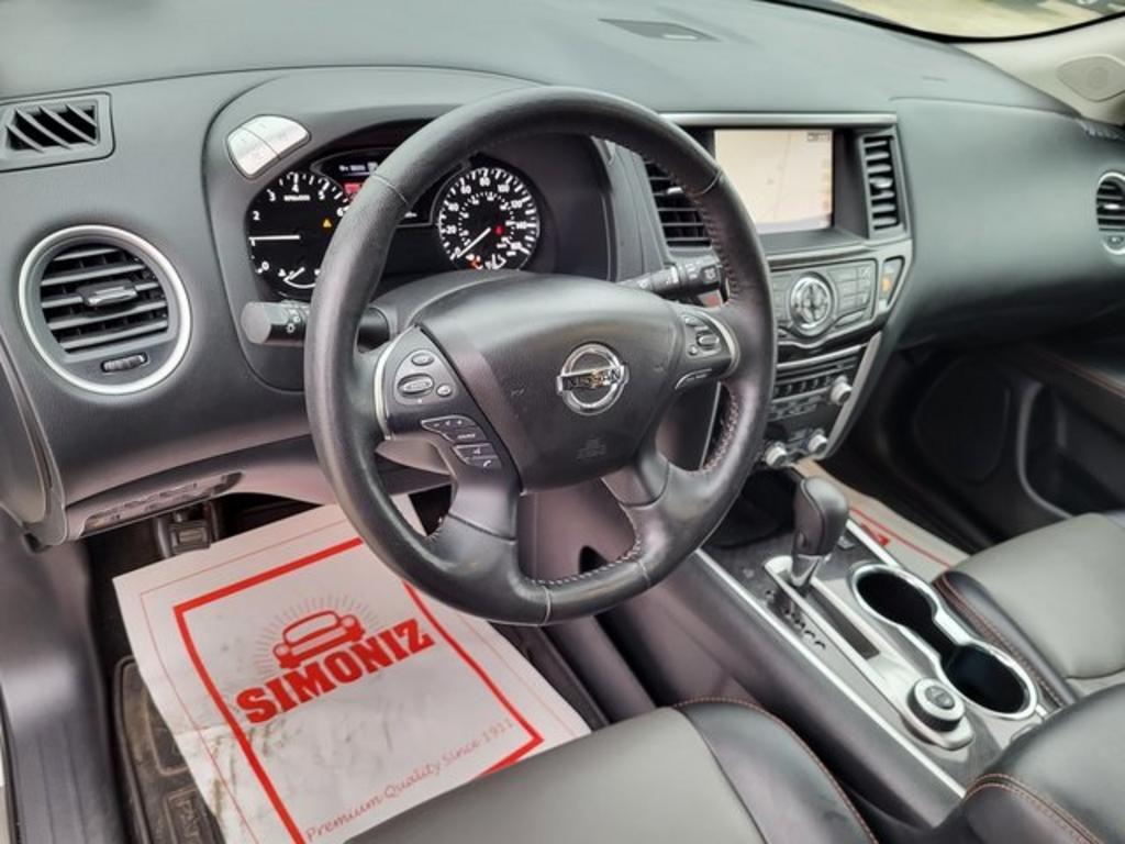 2019 Nissan Pathfinder - $25,500