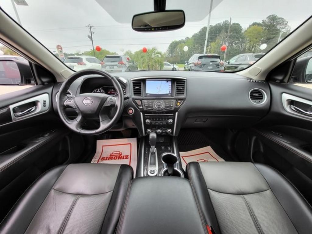 2019 Nissan Pathfinder - $25,500