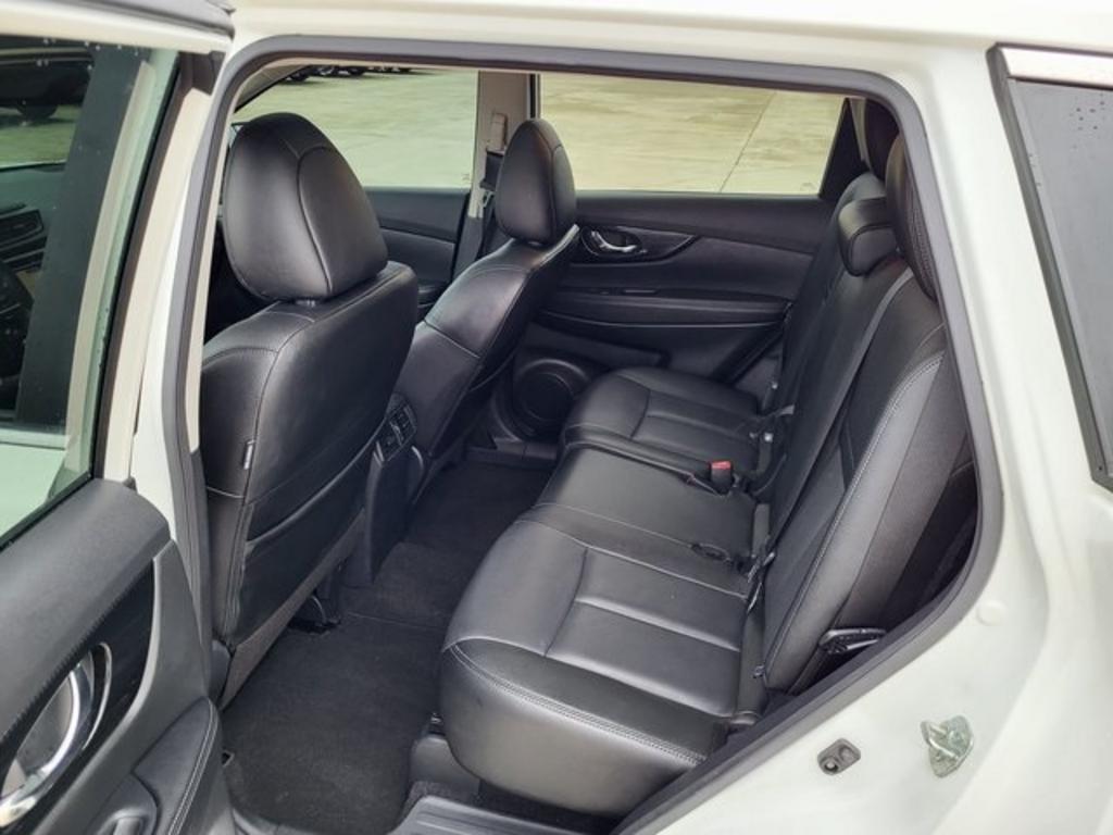 2020 Nissan Rogue - $26,500