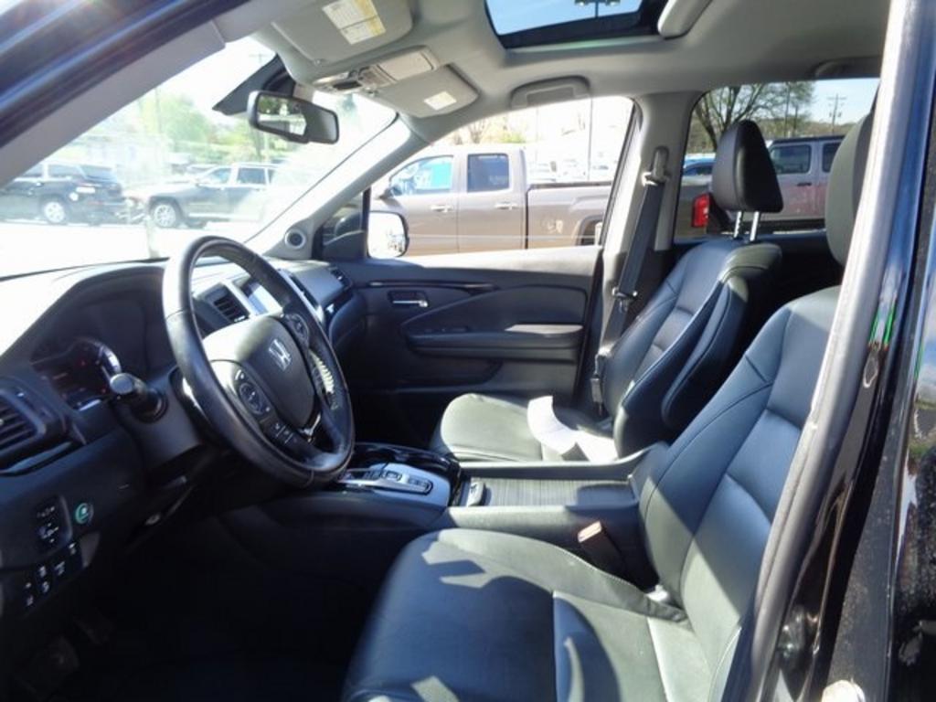 2020 Honda Ridgeline - $35,000