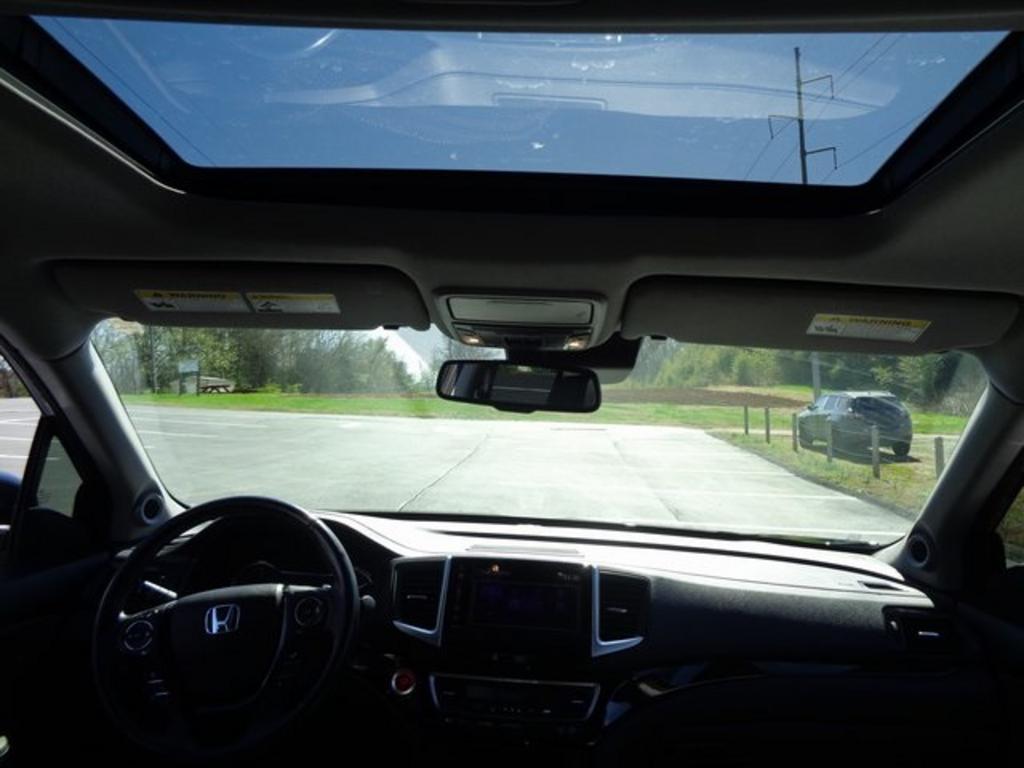 2020 Honda Ridgeline - $35,000