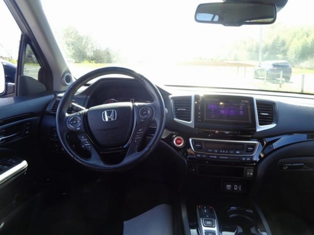 2020 Honda Ridgeline - $35,000