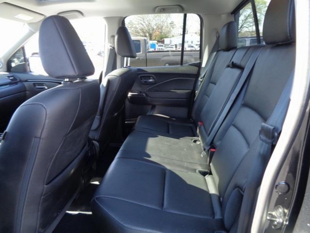 2020 Honda Ridgeline - $35,000