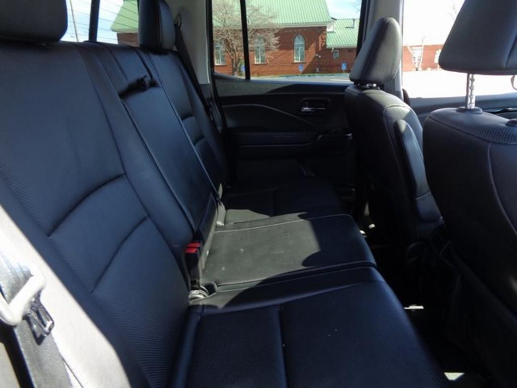 2020 Honda Ridgeline - $35,000