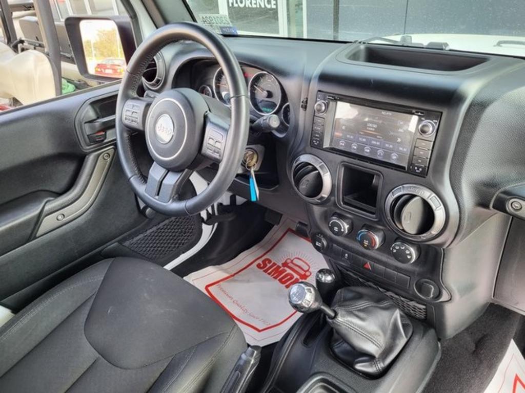 2018 Jeep Wrangler - $28,000