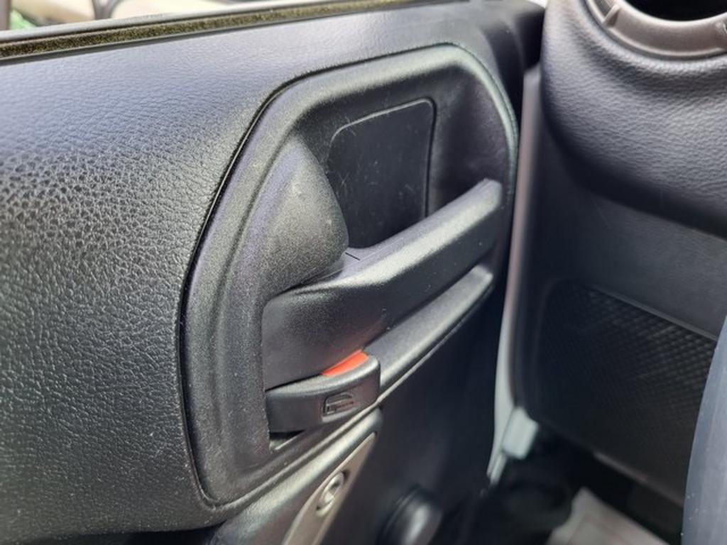 2018 Jeep Wrangler - $28,000