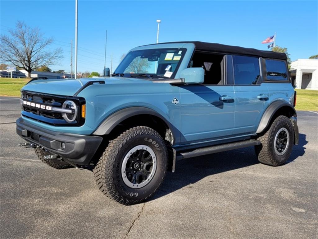 2022 Ford Bronco - $54,000