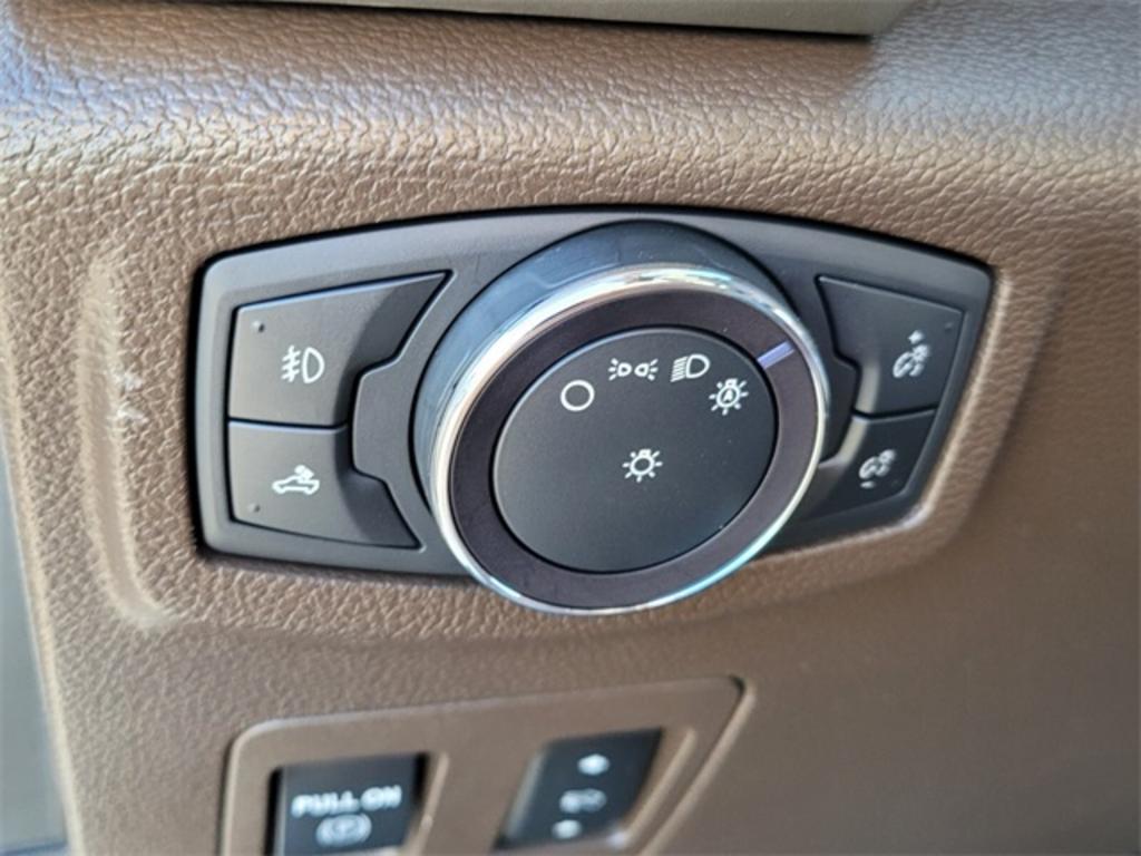 2020 Ford F-150 - $50,500