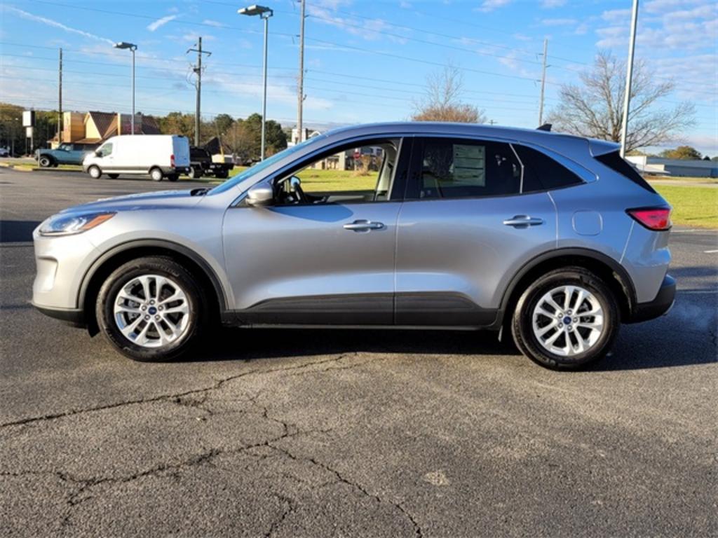 2021 Ford Escape - $25,500