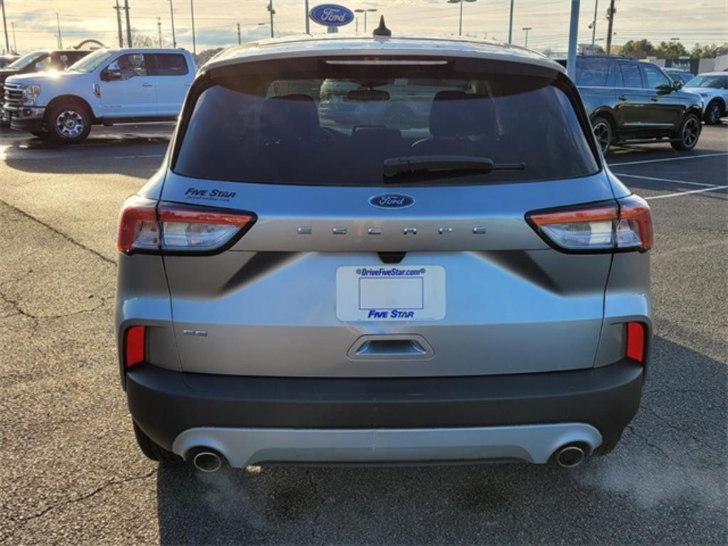 2021 Ford Escape - $25,500