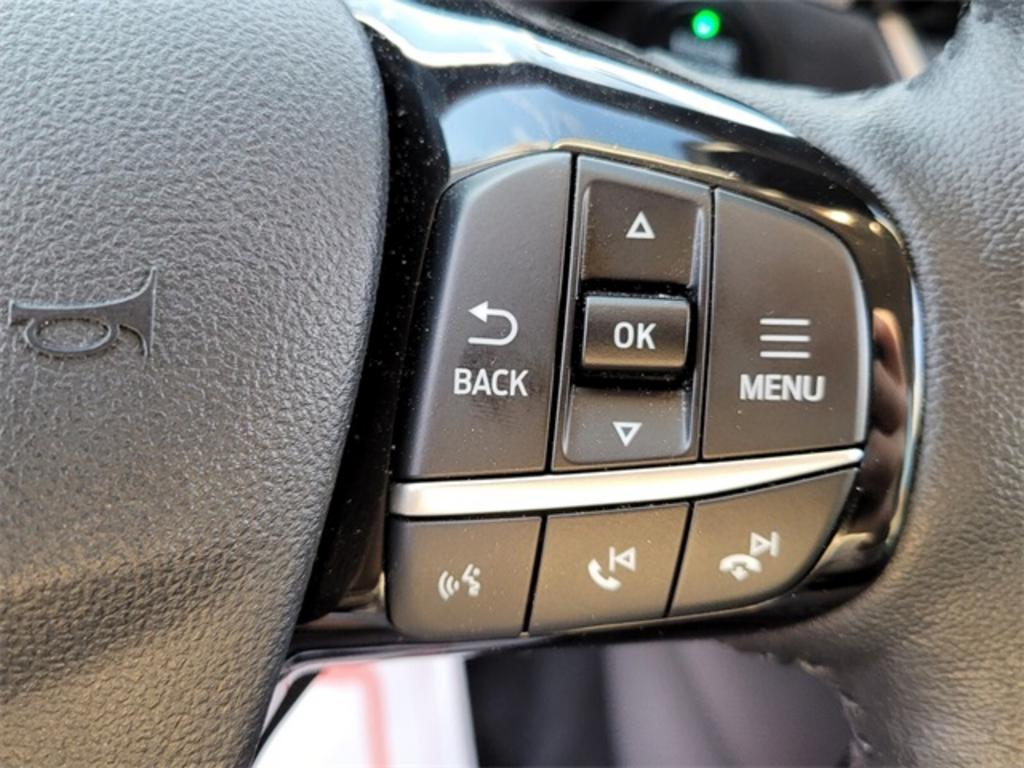 2021 Ford Escape - $25,500