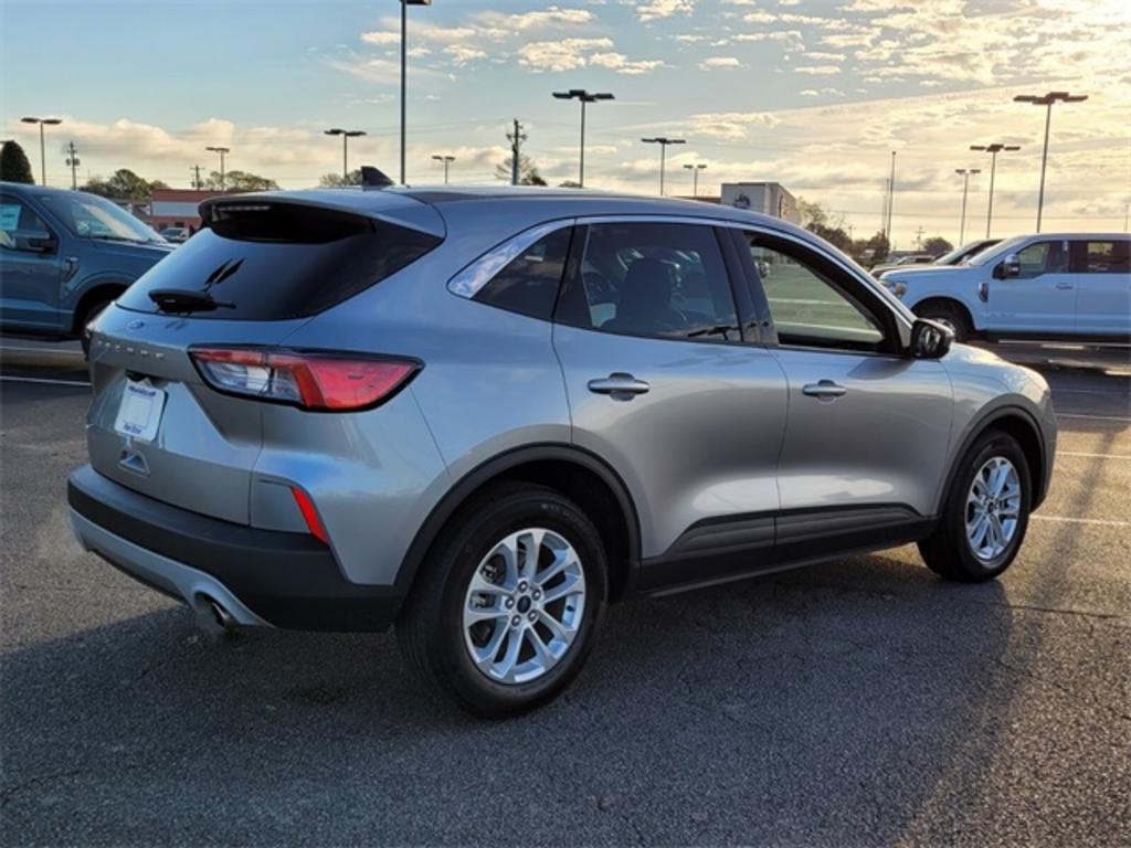 2021 Ford Escape - $25,500