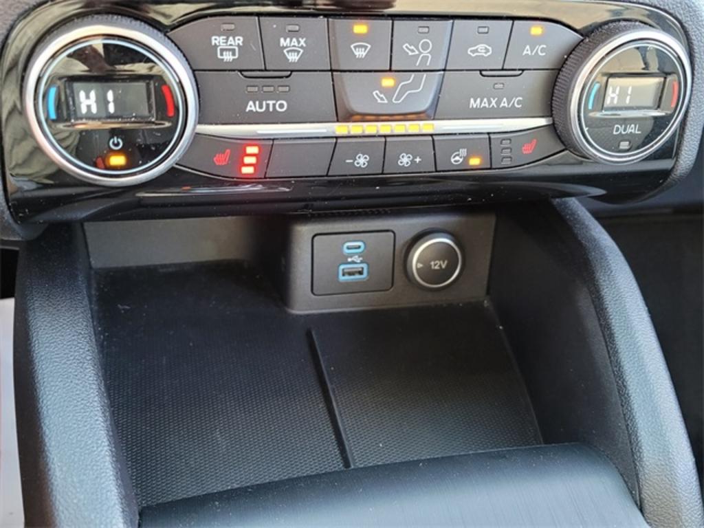 2021 Ford Escape - $25,500
