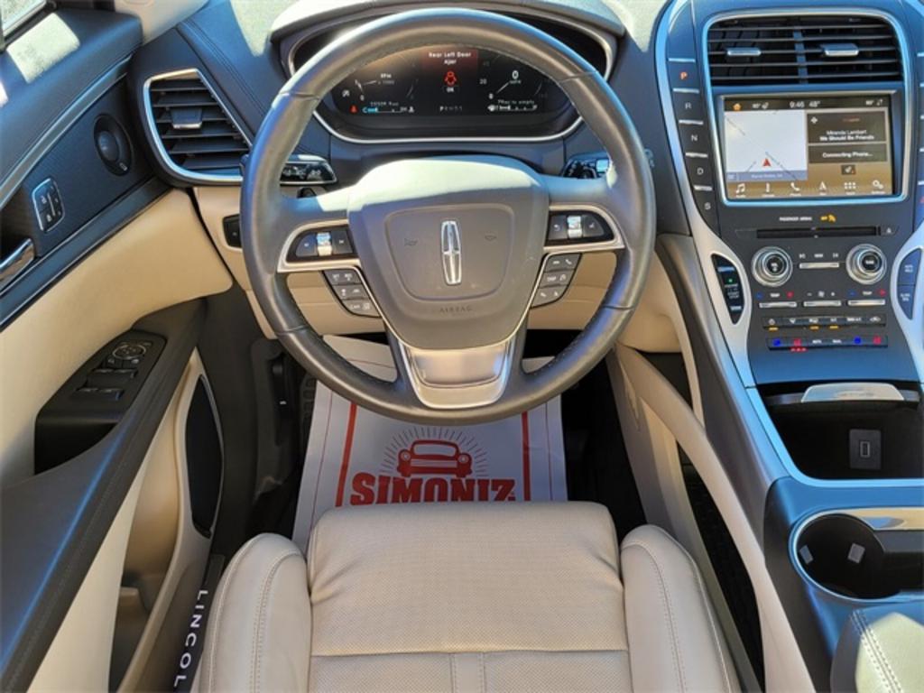 2019 Lincoln Nautilus - $36,000