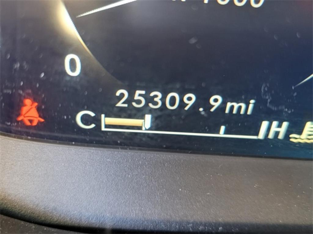 2019 Lincoln Nautilus - $36,000