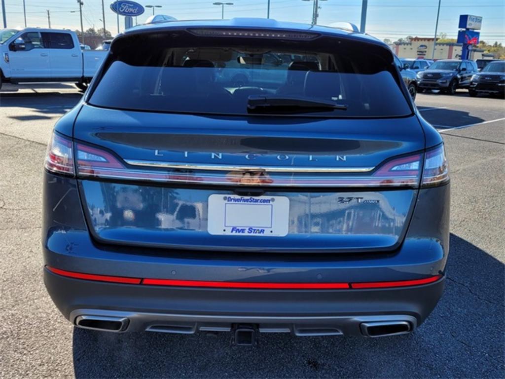 2019 Lincoln Nautilus Reserve photo
