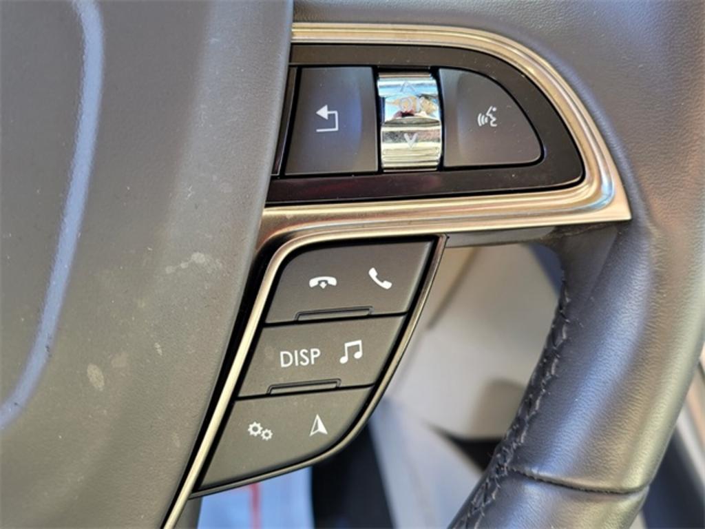 2019 Lincoln Nautilus - $36,000