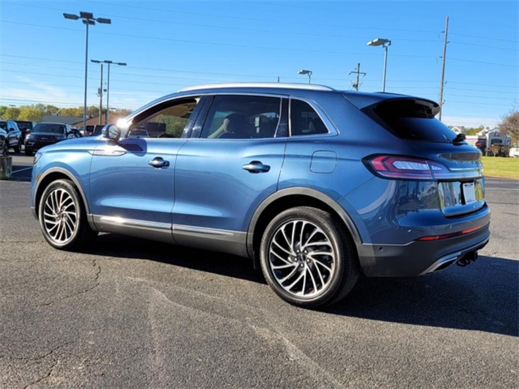2019 Lincoln Nautilus - $36,000