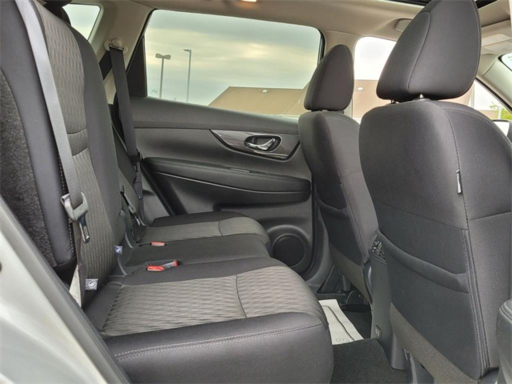 2020 Nissan Rogue - $24,500
