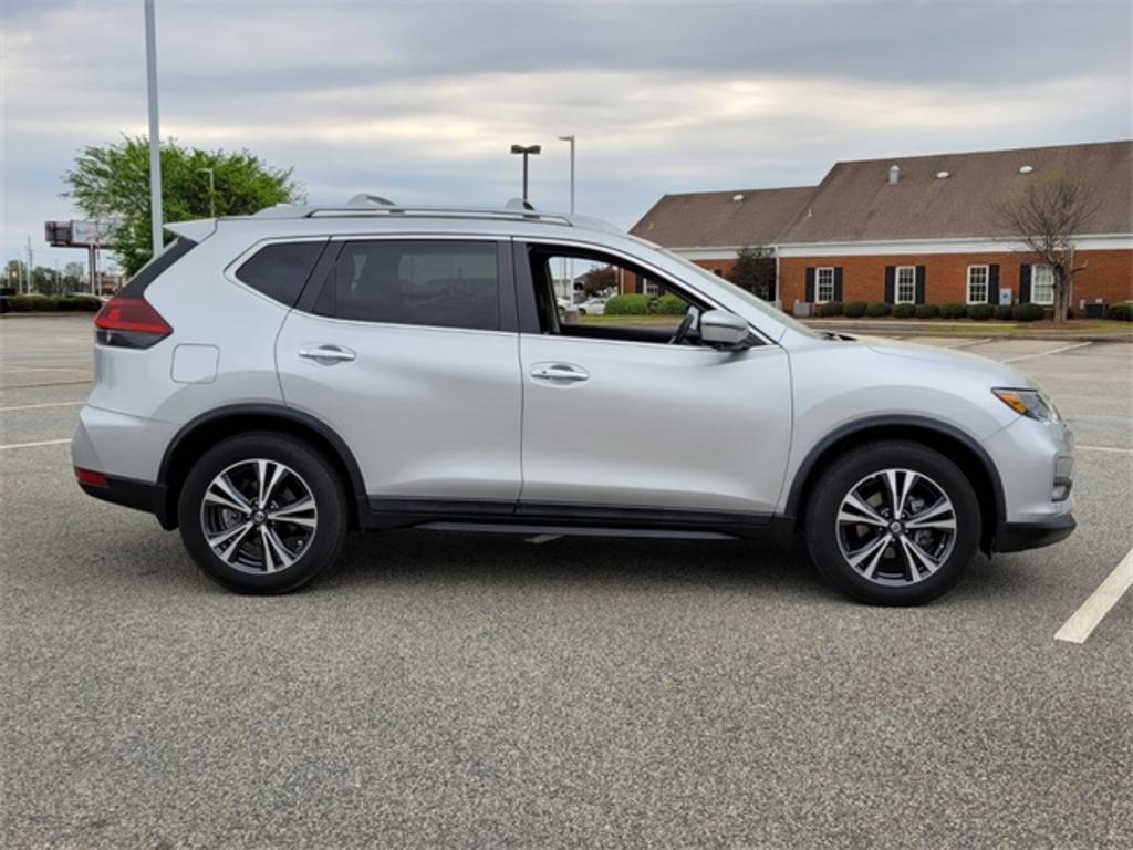2020 Nissan Rogue - $24,500
