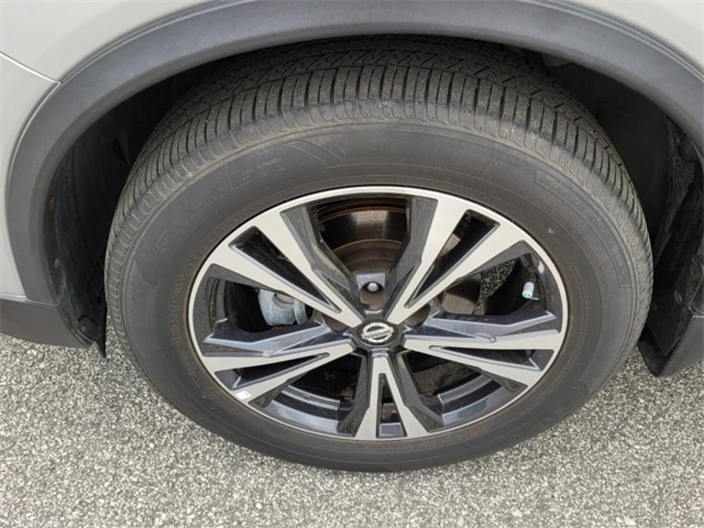 2020 Nissan Rogue - $24,500