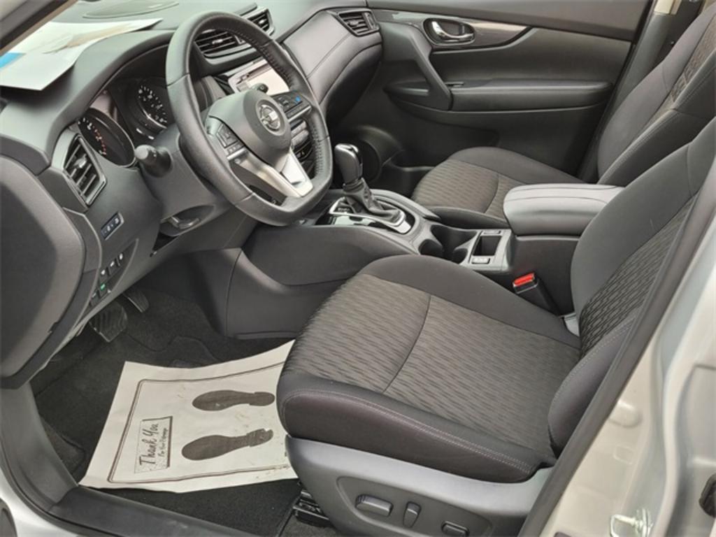 2020 Nissan Rogue - $24,500